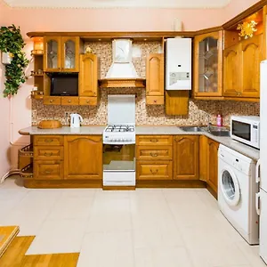 https://apartment-on-sichovyh-strilciv-17.hotelslviv.net
